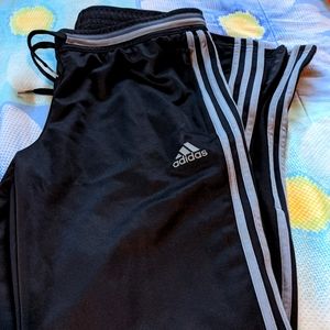 Women's Med Adidas sweat pants